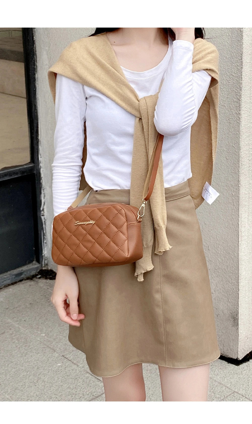 Elegante gesteppte Umhängetasche
